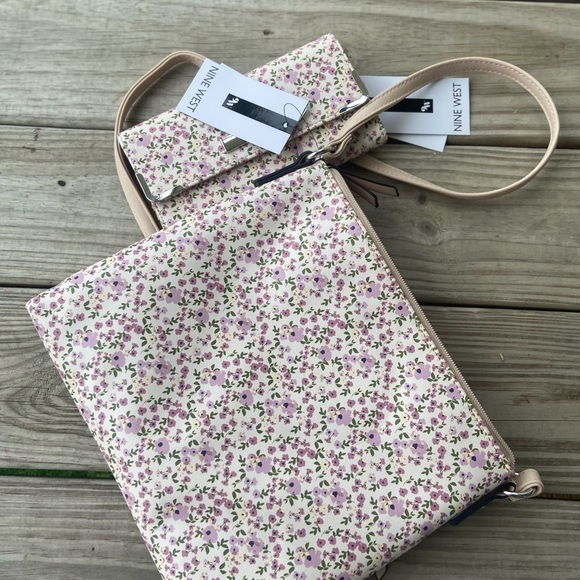 Nine West Purse And Clutch - Picture 3 of 8